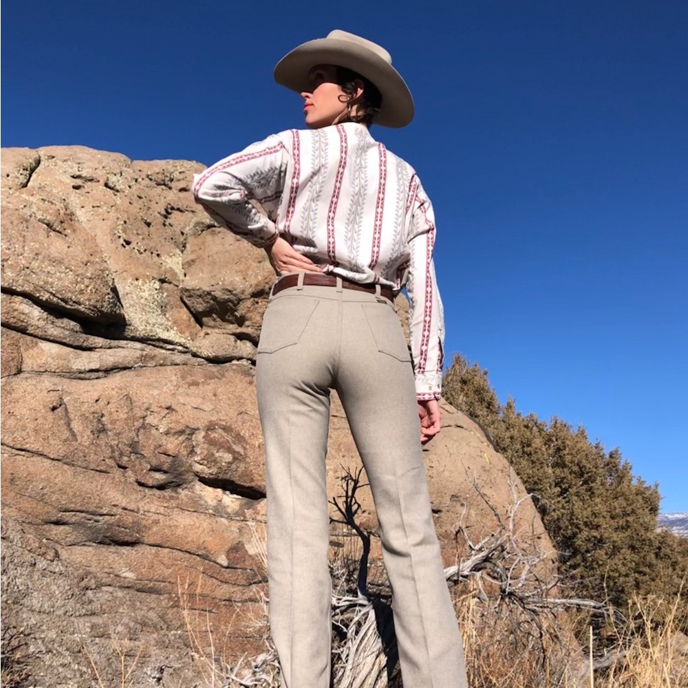 Wrangler button up retro western with band collar unisex